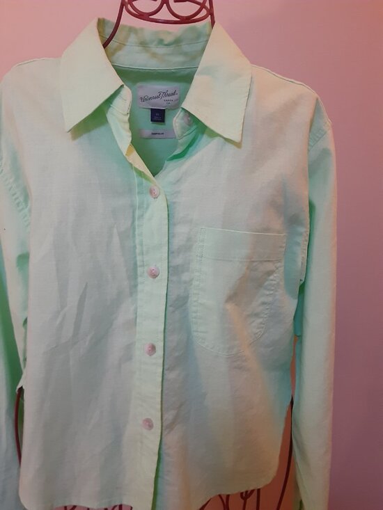 Universal Thread Tops - Universal Thread Co lime green cropped fit Long sleeved collared shirt XS